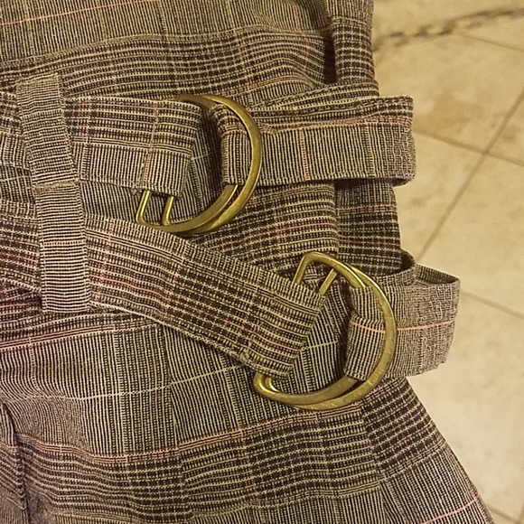 NWOT! Brown plaid mini skirt - Picture 2 of 7
